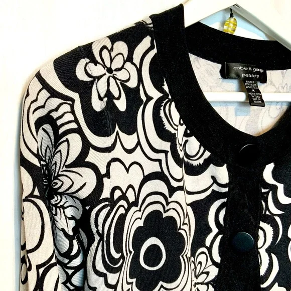 Cable and Gague cardigan sweater Petitie M, black and grey mod pattern - Picture 5 of 15